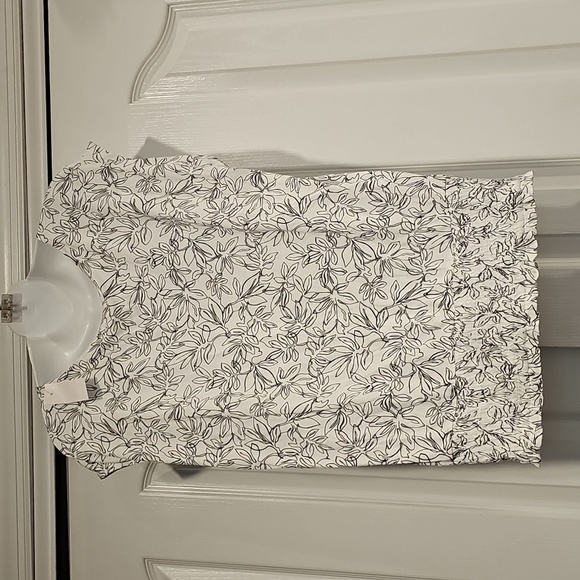 Ann Taylor Loft Sz L Top MSRP $49 - Picture 3 of 7